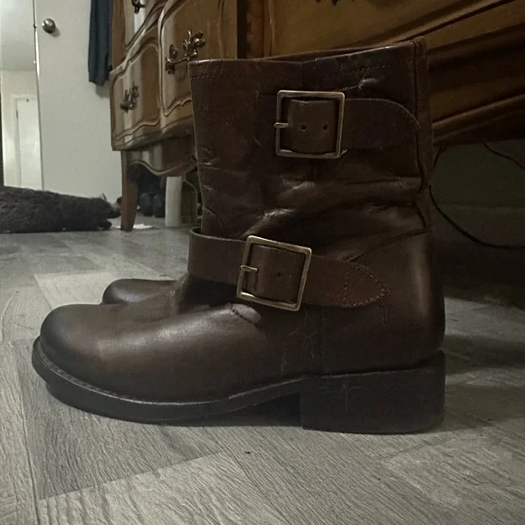 Frye Vicky Engineer Moto Brown Real Leather Belted Mid Calf Ankle Boot - Picture 5 of 13